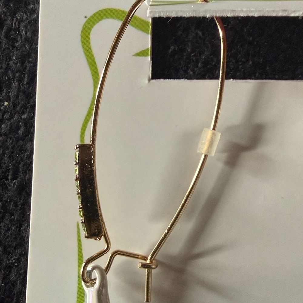 Betsey Johnson Calla Lilly Earrings New - Picture 6 of 6